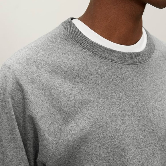 Everlane Premium Weight Long Sleeve Crew Tee in Mid Heathered Grey - Picture 3 of 10